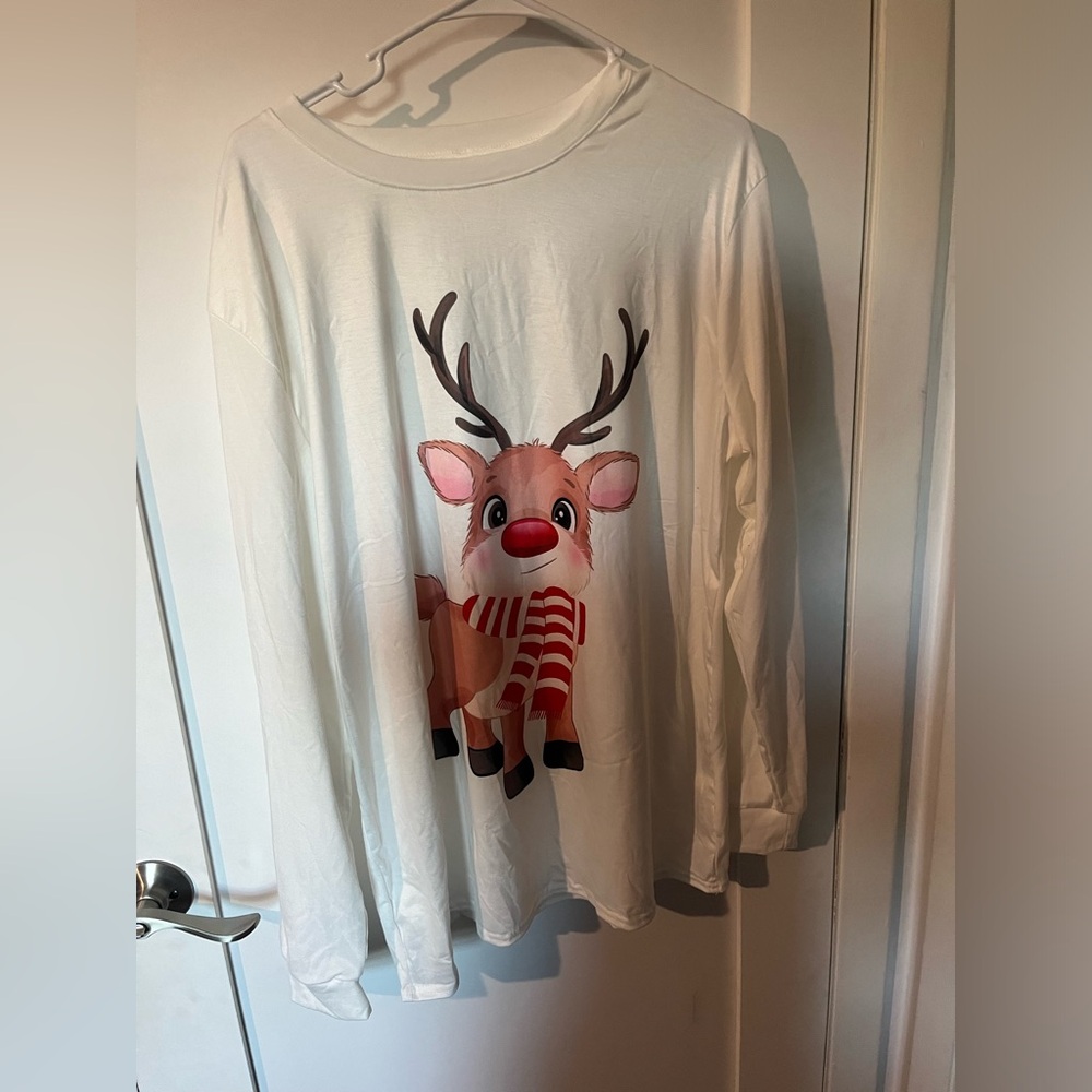Men’s christmas pajama set.